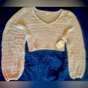Altar’d State Women’s Cream Knit Cropped Top size M